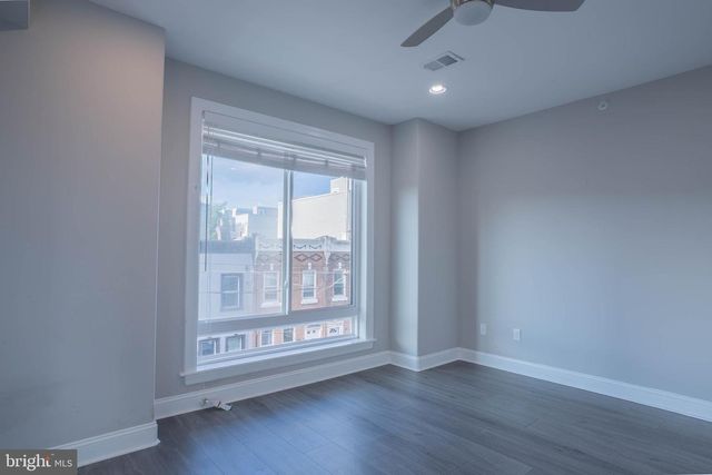 2942 W MASTER ST, Philadelphia, PA 19121