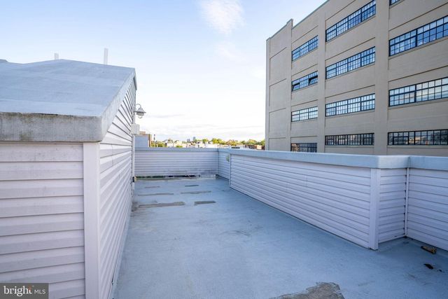 2942 W MASTER ST, Philadelphia, PA 19121