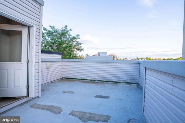 2942 W MASTER ST, Philadelphia, PA 19121