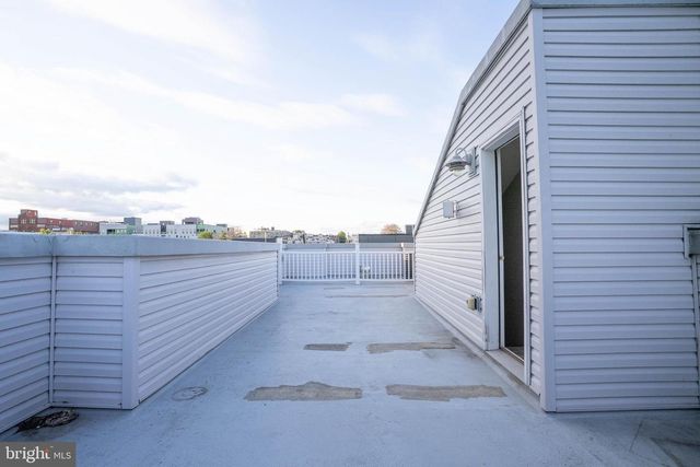 2942 W MASTER ST, Philadelphia, PA 19121