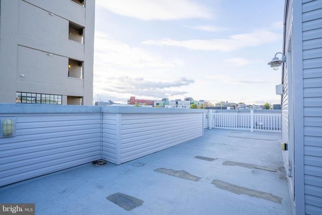 2942 W MASTER ST, Philadelphia, PA 19121