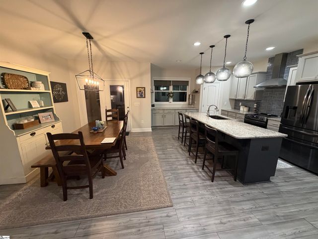 110 Gosnell Farmer Road, Landrum, SC 29356