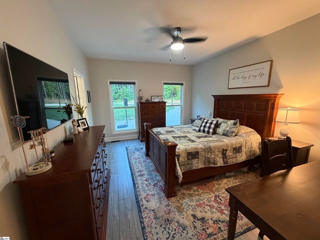 110 Gosnell Farmer Road, Landrum, SC 29356