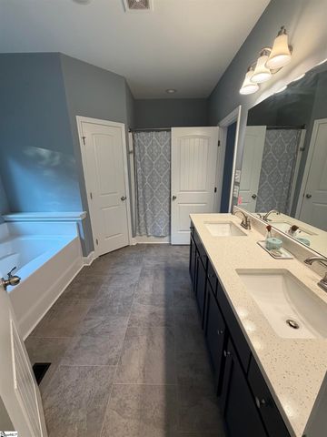 110 Gosnell Farmer Road, Landrum, SC 29356