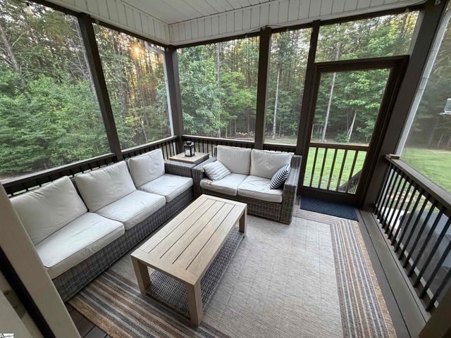 110 Gosnell Farmer Road, Landrum, SC 29356