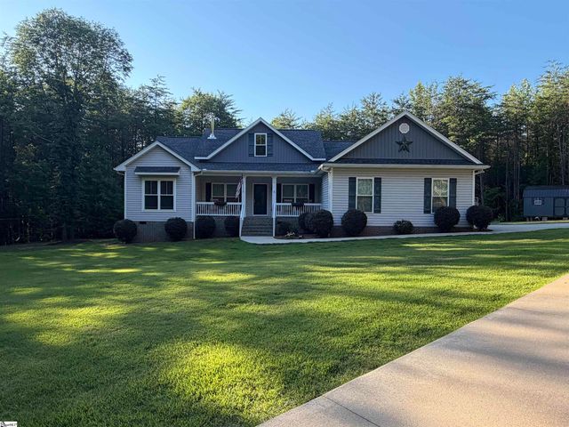 110 Gosnell Farmer Road, Landrum, SC 29356