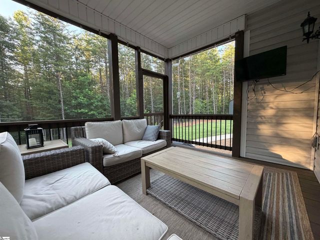 110 Gosnell Farmer Road, Landrum, SC 29356