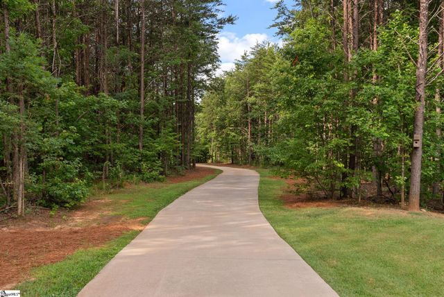 110 Gosnell Farmer Road, Landrum, SC 29356