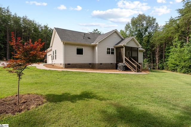 110 Gosnell Farmer Road, Landrum, SC 29356