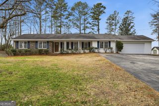 145 Sears Circle, Covington, GA 30016