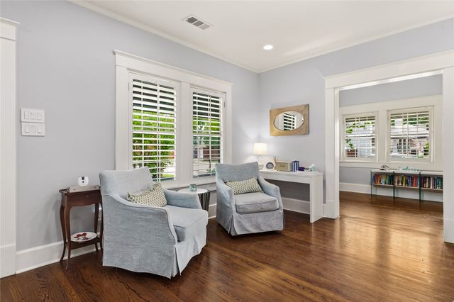 5701 Velasco Avenue, Dallas, TX 75206