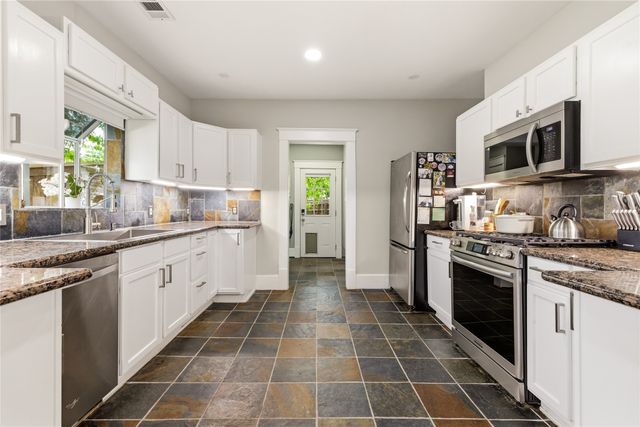 5701 Velasco Avenue, Dallas, TX 75206