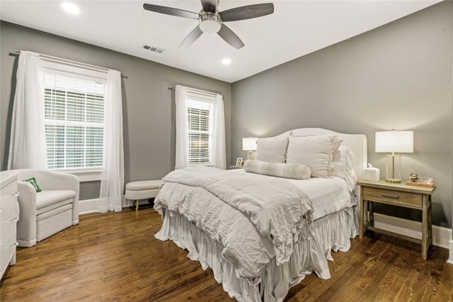 5701 Velasco Avenue, Dallas, TX 75206