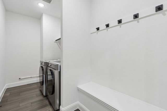 1308 HUTTON BRANCH CT, Aubrey, TX 76227