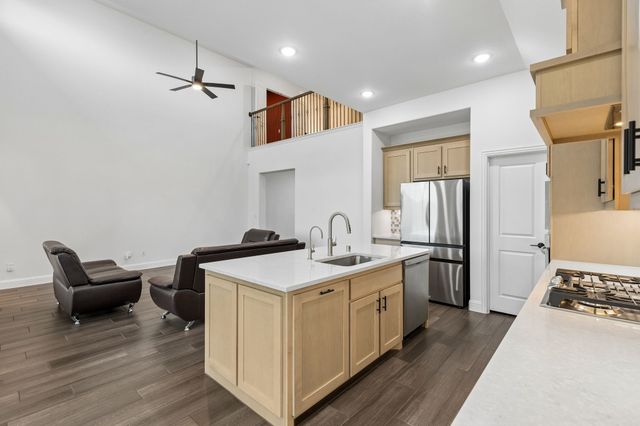 1308 HUTTON BRANCH CT, Aubrey, TX 76227