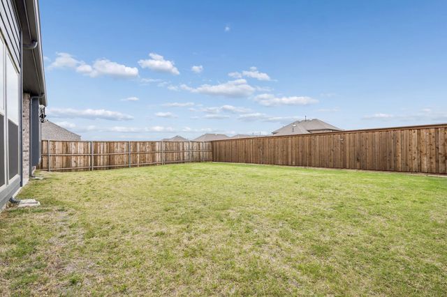1308 HUTTON BRANCH CT, Aubrey, TX 76227