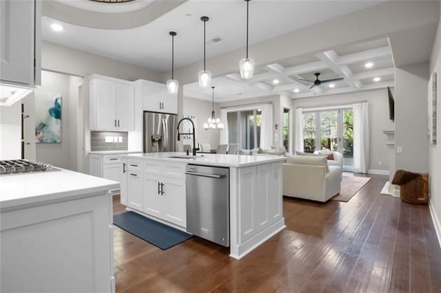 202 Via Lucca, Woodstock, GA 30188