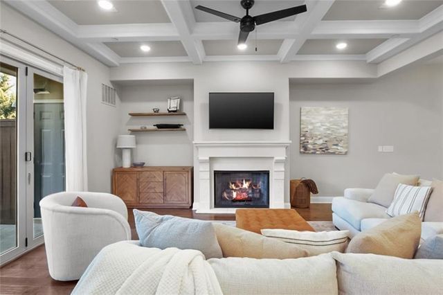 202 Via Lucca, Woodstock, GA 30188