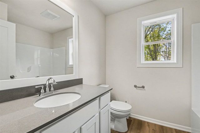 7884 Cannonsburg Rd, Rockford, MI 49341