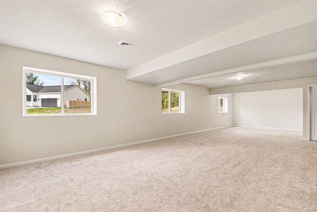 7884 Cannonsburg Rd, Rockford, MI 49341