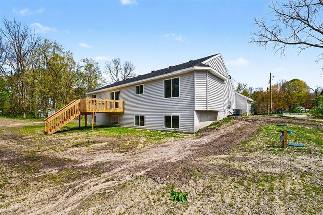 7884 Cannonsburg Rd, Rockford, MI 49341