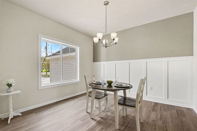 7884 Cannonsburg Rd, Rockford, MI 49341