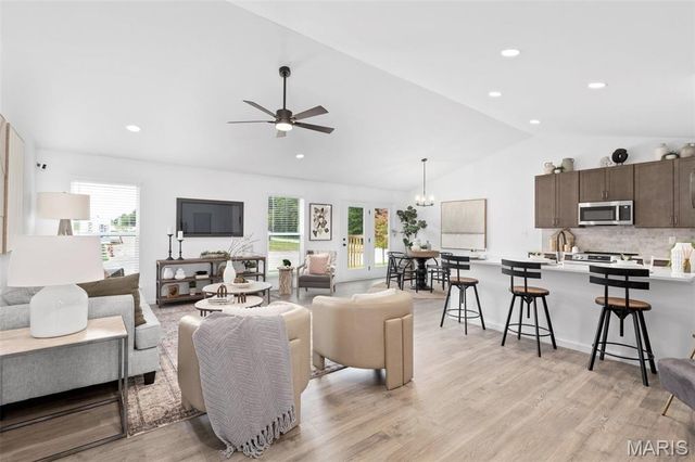 2 Aspen at Parkview Manors, Gray Summit, MO 63069