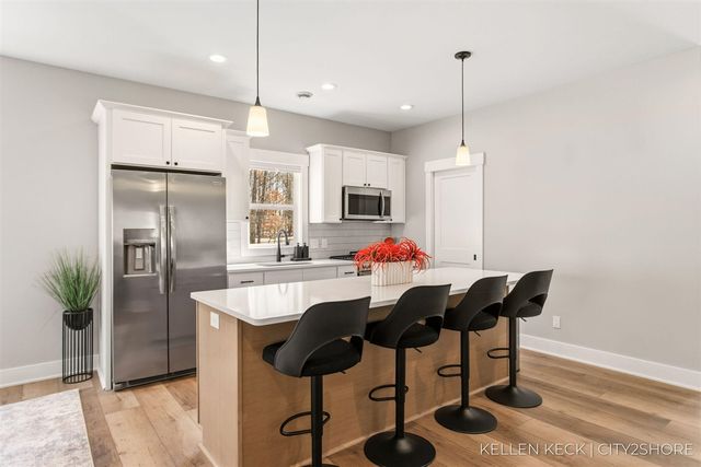 11300 Apache Wells Court, Stanwood, MI 49346