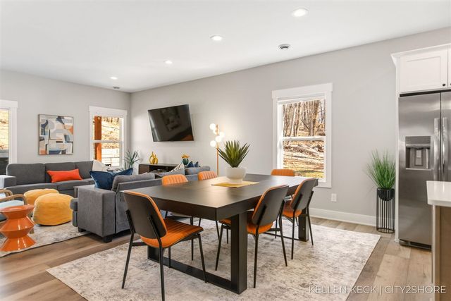 11300 Apache Wells Court, Stanwood, MI 49346