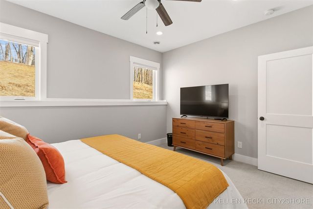 11300 Apache Wells Court, Stanwood, MI 49346