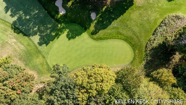 11300 Apache Wells Court, Stanwood, MI 49346