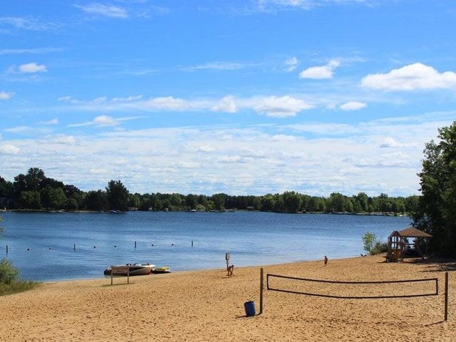 11300 Apache Wells Court, Stanwood, MI 49346