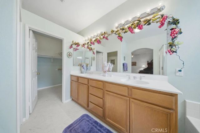 29811 Camden, Murrieta, CA 92563