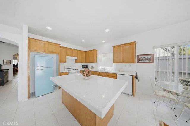29811 Camden, Murrieta, CA 92563