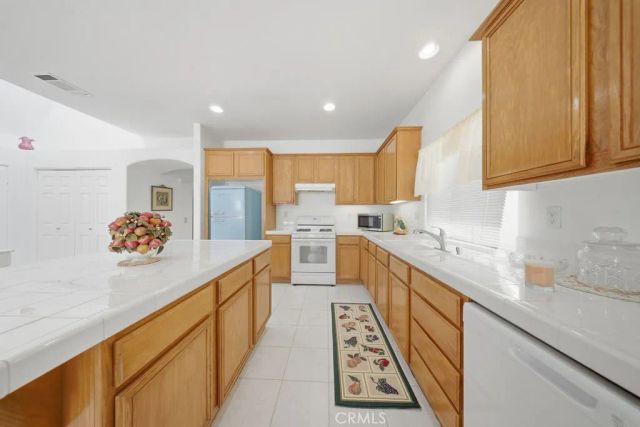 29811 Camden, Murrieta, CA 92563