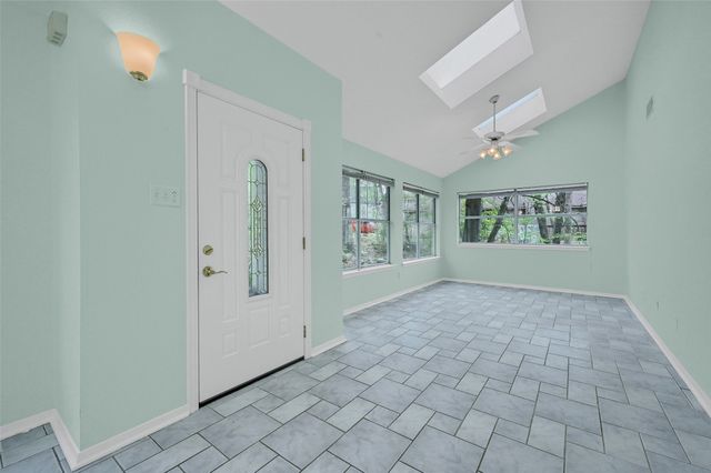 2 Harborview Circle, Denison, TX 75020