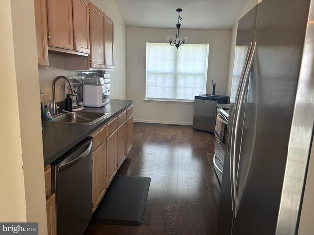 30 COUNTRY LN, Voorhees, NJ 08043