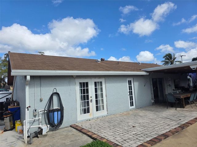 9410 NW 14th Street, Pembroke Pines, FL 33024