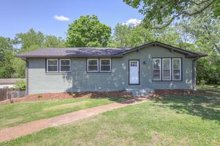 804 Irma Dr, Antioch, TN 37013