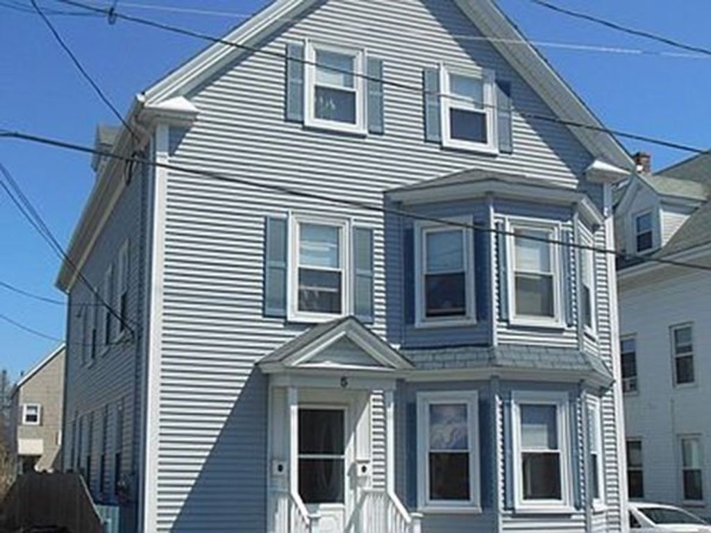 5 Pearl Street 1, Salem, MA 01970
