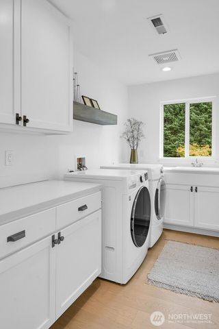 33018 SE 42nd Place, Fall City, WA 98024