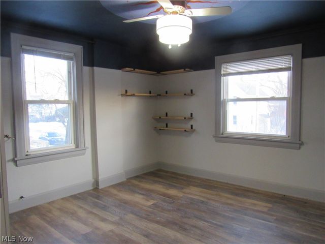 595 Flora Avenue, Akron, OH 44314