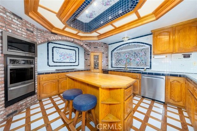 13259 Country Club, Victorville, CA 92395