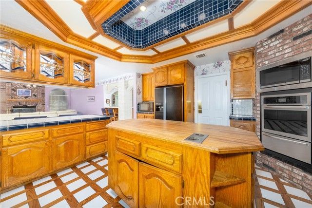 13259 Country Club, Victorville, CA 92395