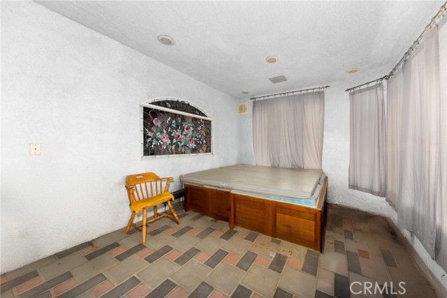 13259 Country Club, Victorville, CA 92395