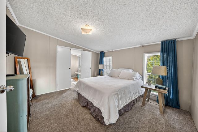 16853 Lakeview Drive, Vandalia, MI 49095