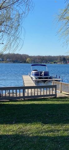 16853 Lakeview Drive, Vandalia, MI 49095