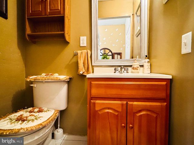 239 PEARL ST, Reading, PA 19602
