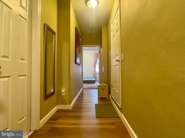 239 PEARL ST, Reading, PA 19602