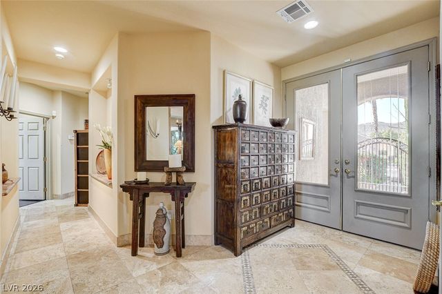 5152 Vincitor Street, Las Vegas, NV 89135